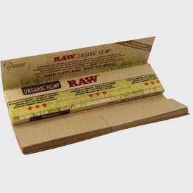 RAW Organic Rolling Papers - 1 1/4 Connoisseur w/Tip