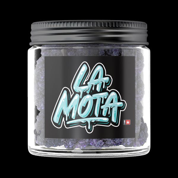 White: Fia From LA Mota