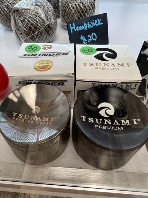 Tsunami Grinder