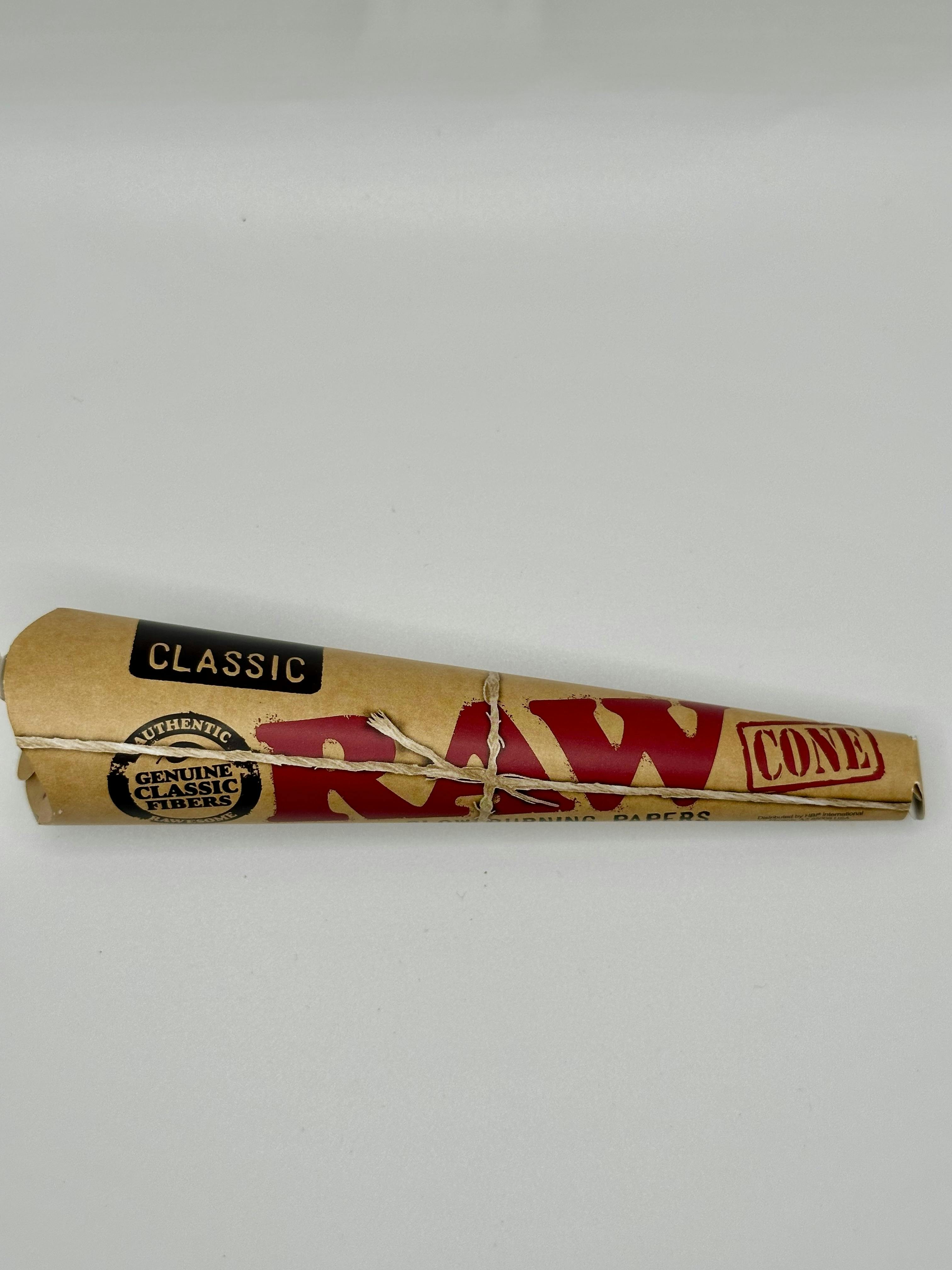 Raw Classic Rolling Papers 1 1/4