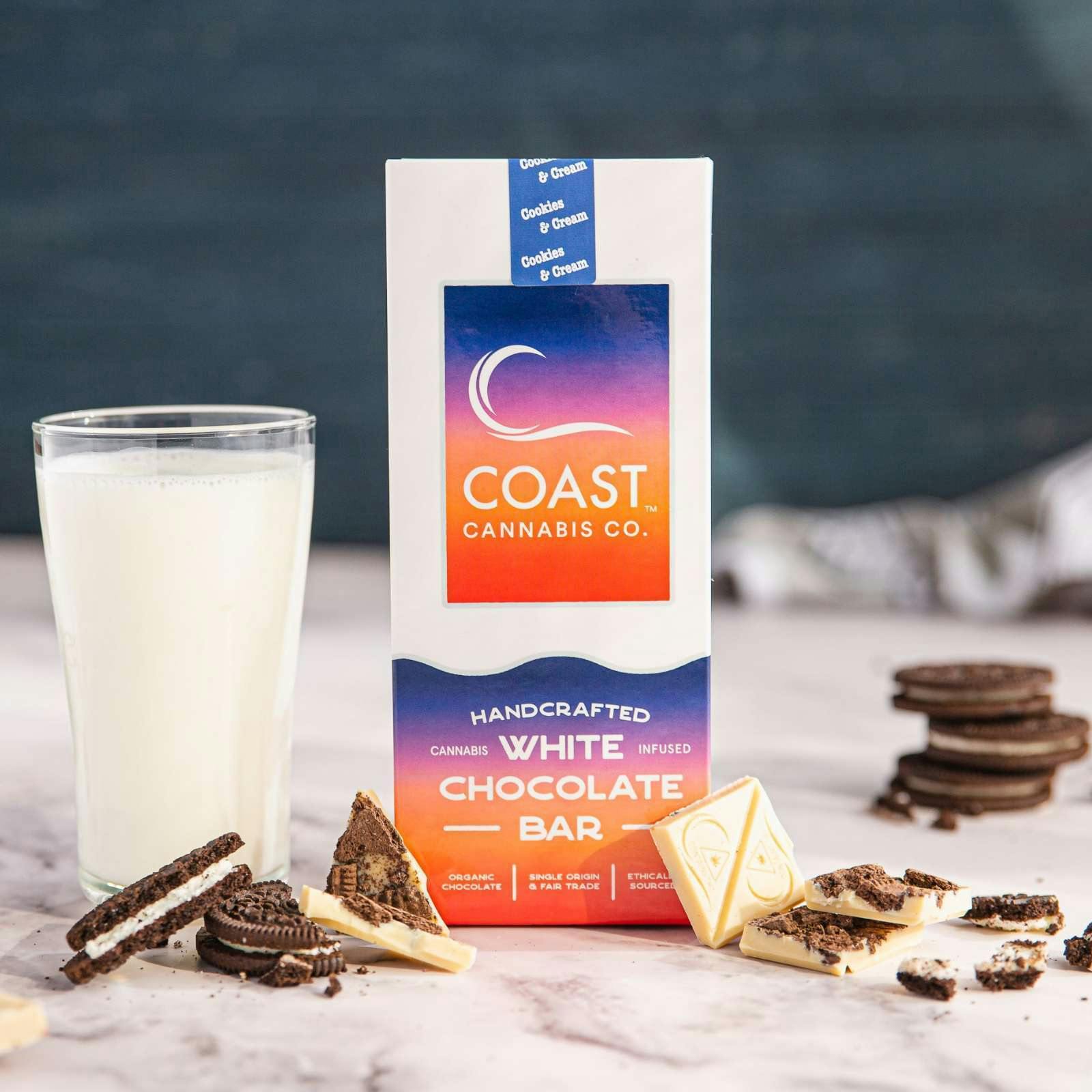 Cookies and Cream White Chocolate Bar | COAST