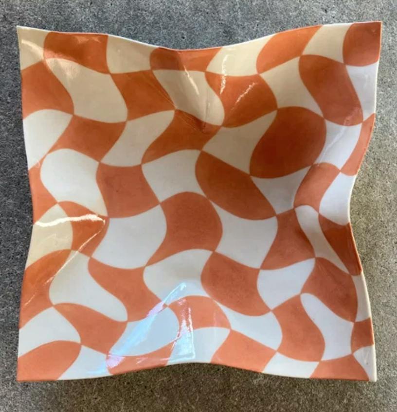 Ami LIke Miami Small Wavy Dish - Terracotta