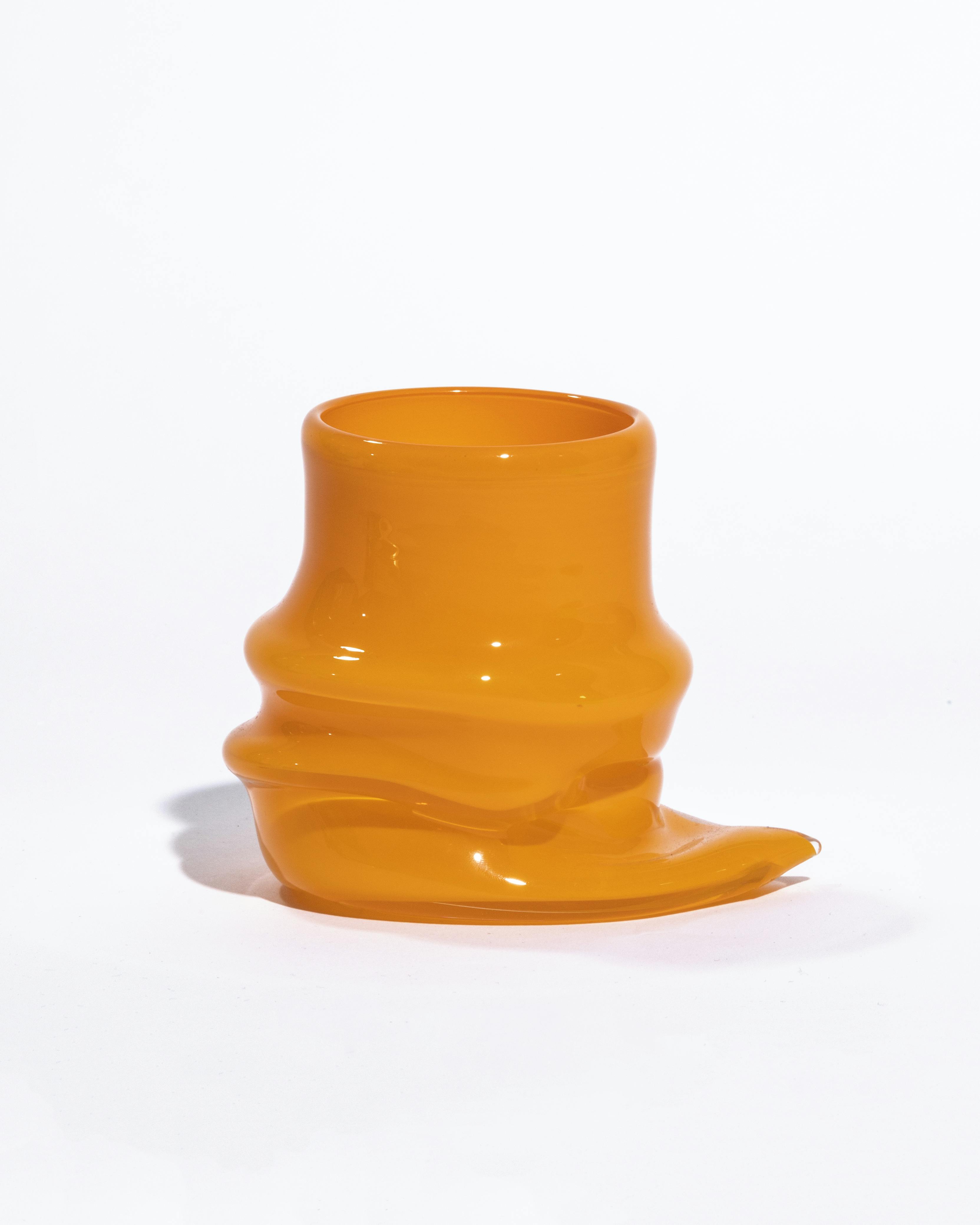 Sticky Glass Deflated Cup