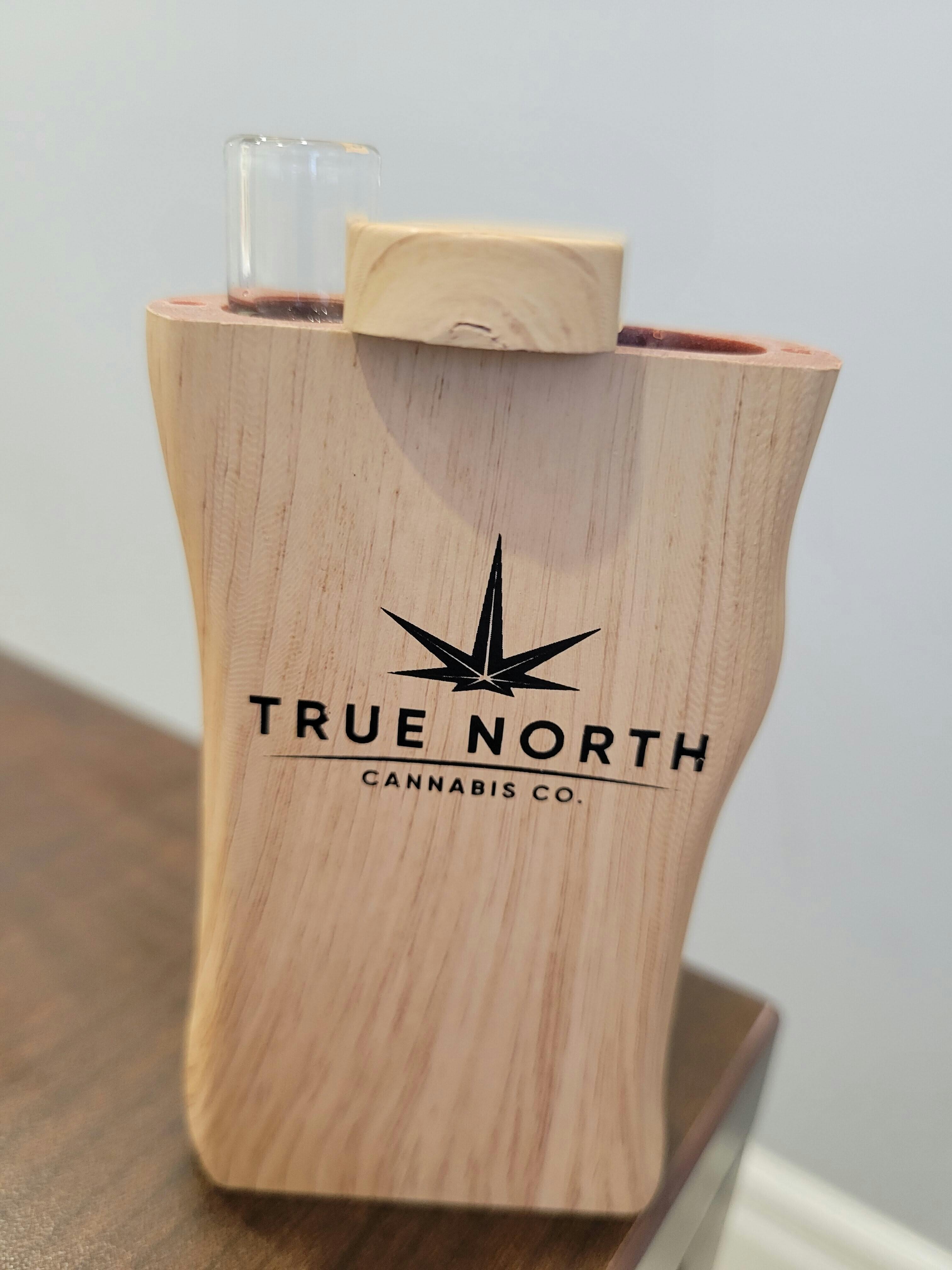 TNCC | Wooden Dug-Out w/ Glass Pipe