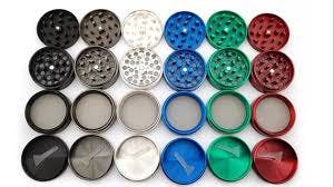 Best Buds | Solid Color Metal Grinder