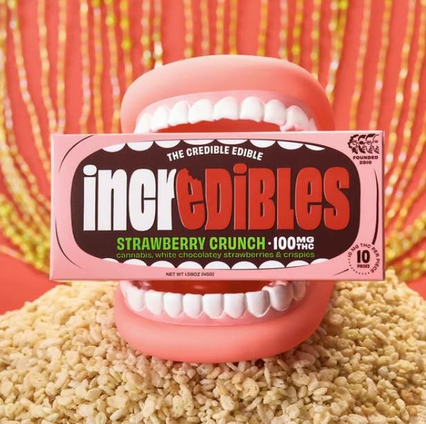 Strawberry Crunch Chocolate Bar Incredibles