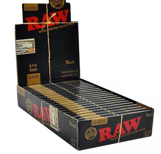 Raw | Black Natural Unrefined Artisan Papers 1 1/4 Size | 1 unit