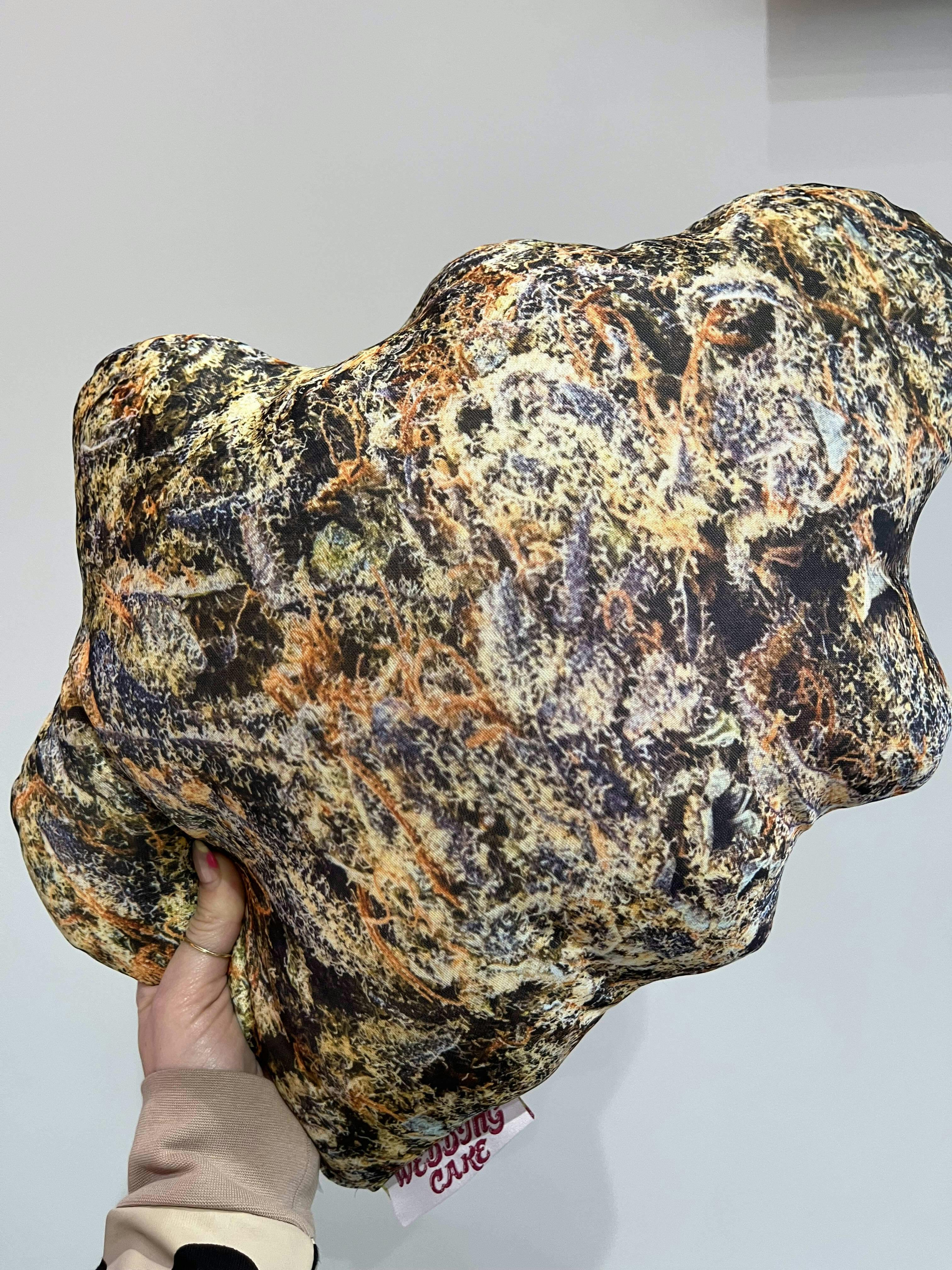 Kush Cushion - Nug Pillow
