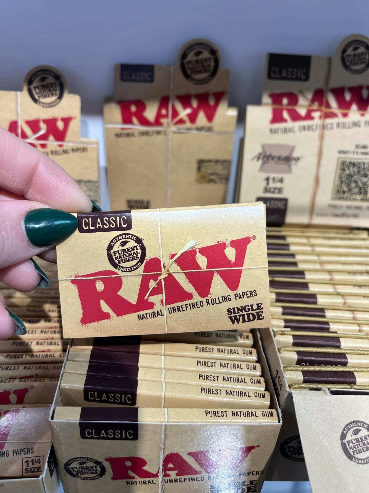 Raw Classic Single Wide Papers