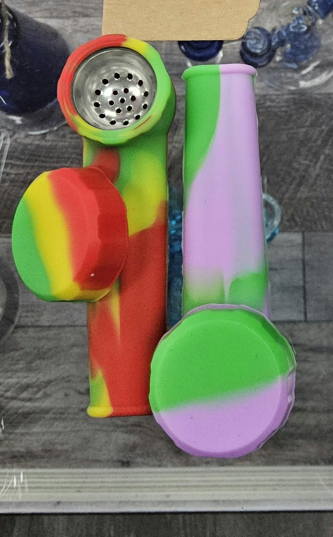 Silicone Hand Pipe with Cap
