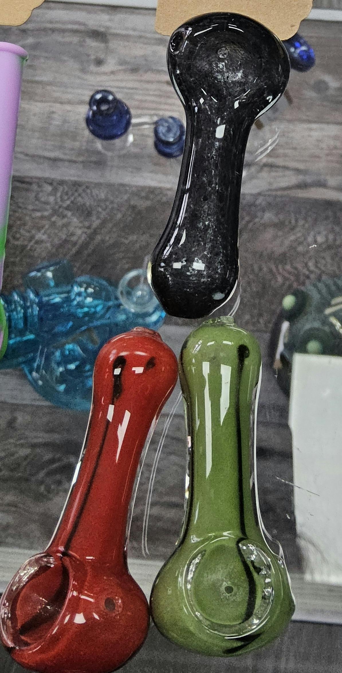Glass Hand Pipe 2.5"