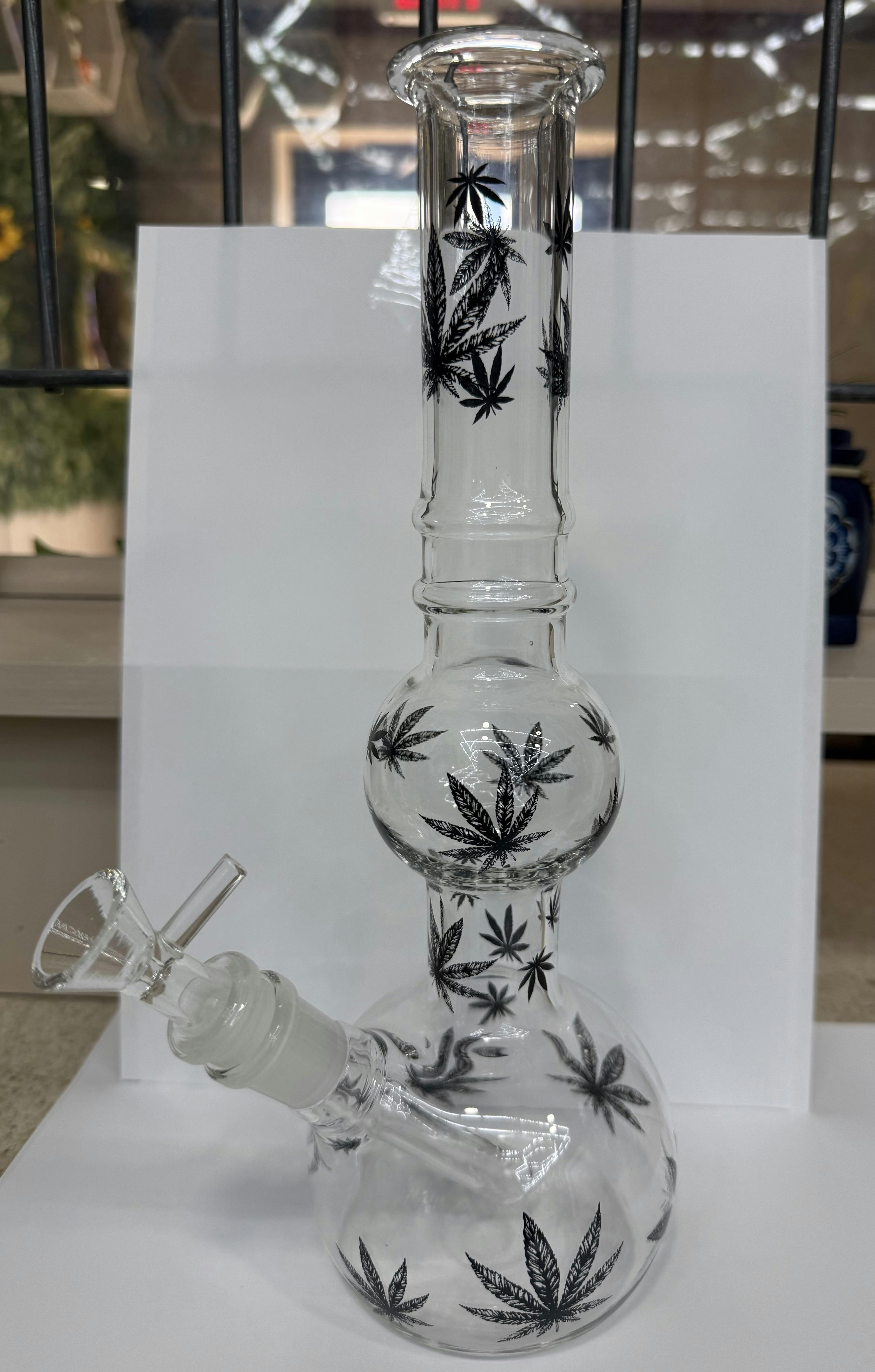 11 Pot Leaf