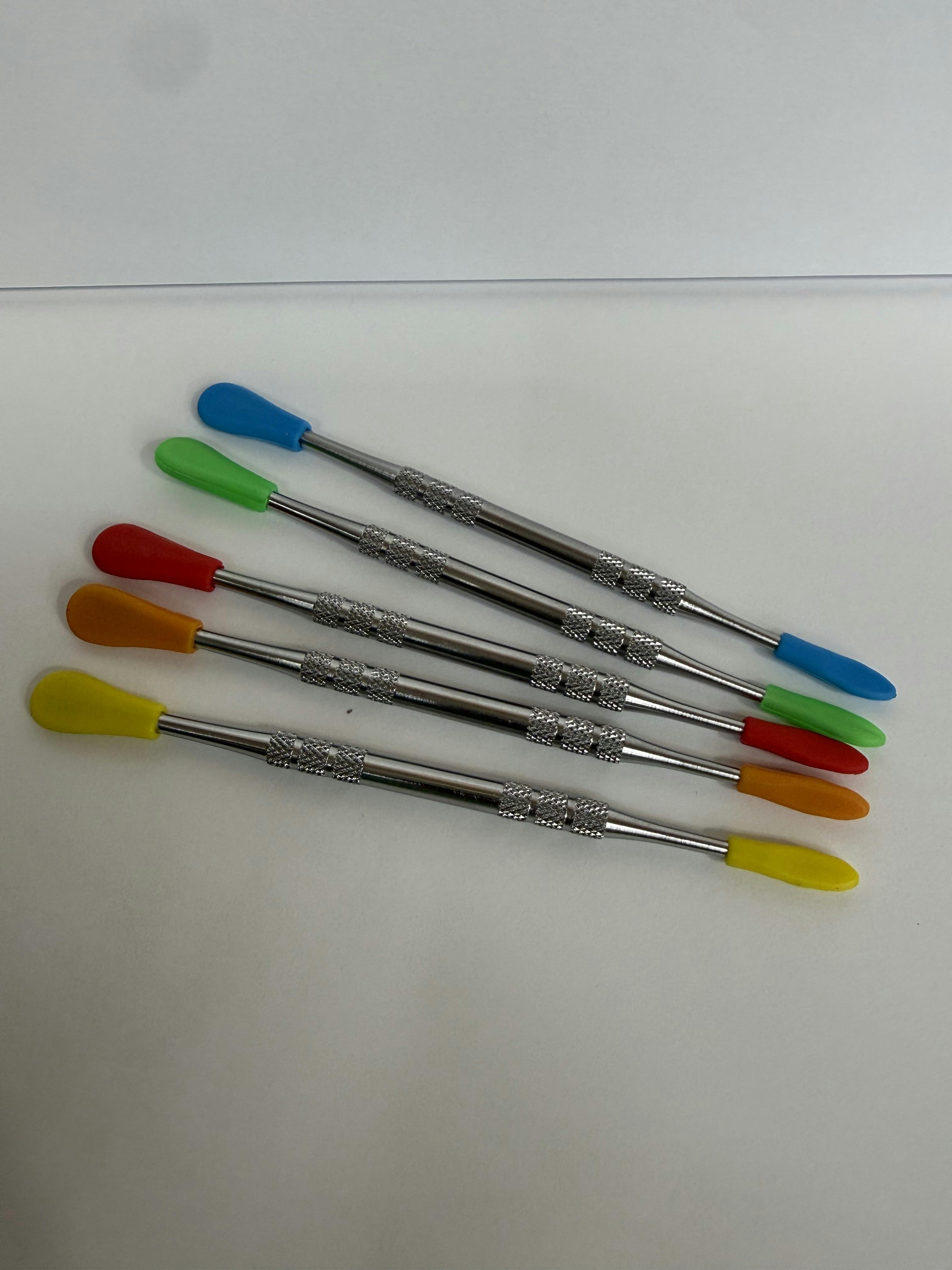 Metal dab tool
