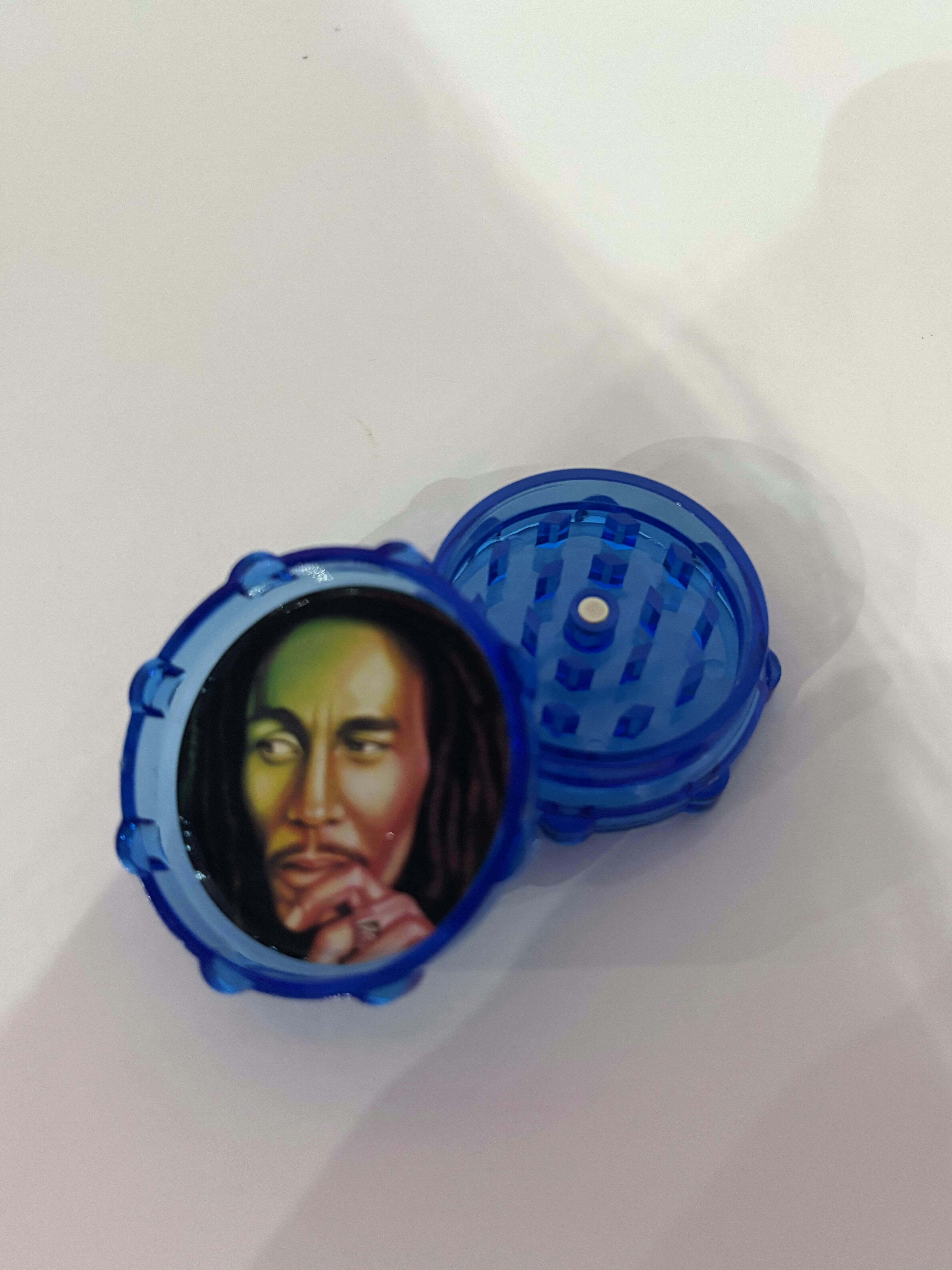 Bob Marley Grinder - Small Plastic Grinder