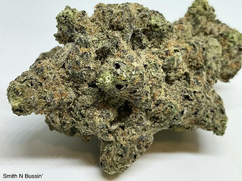 Smith N Bussin' 26% by Emerald Fire
