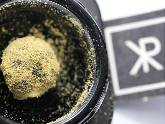 MED - Kaviar Moonrock - Black Maple (H)