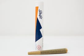 Dankarooz (H) - Bulk Preroll - Shift