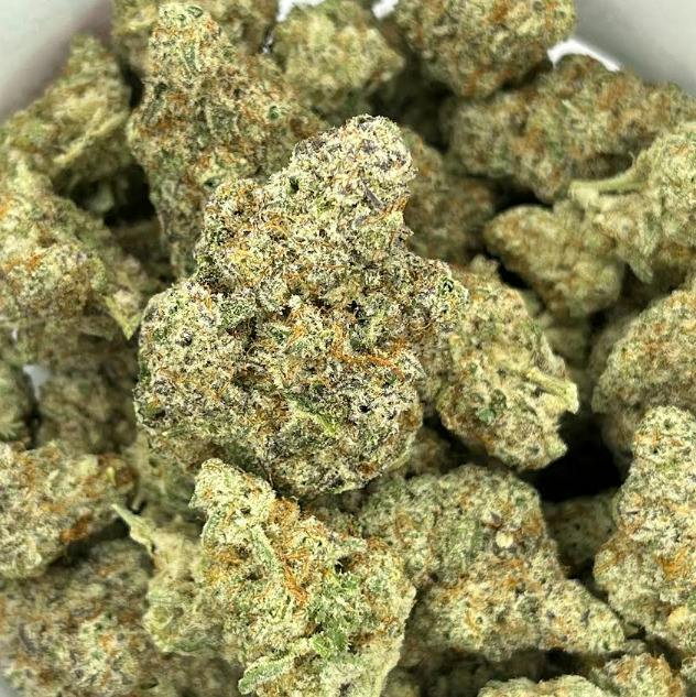 Platinum Shelf - Rum Cake (H)