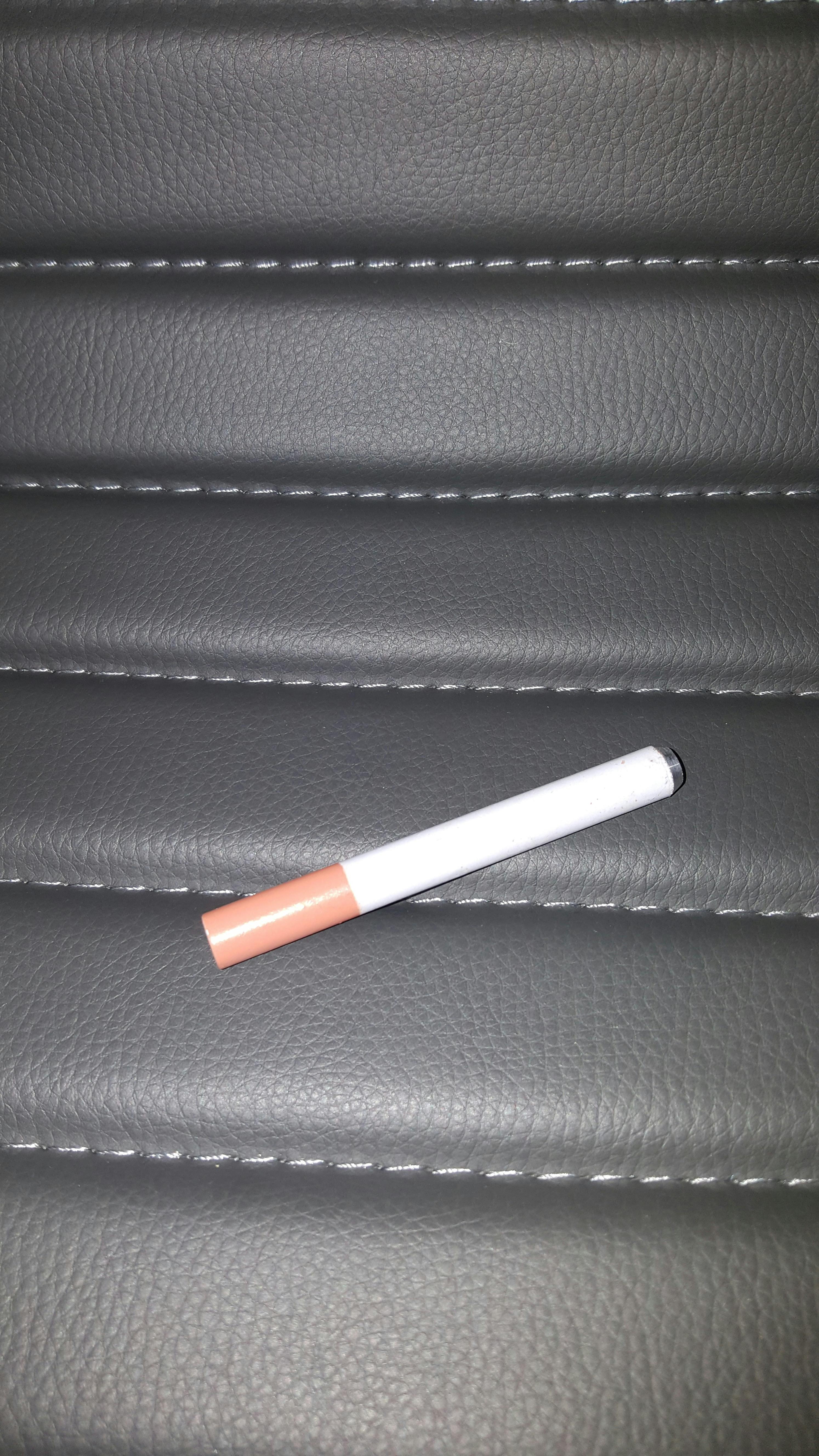 Cigarette Bat