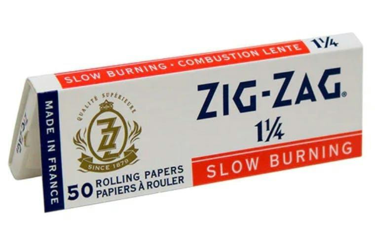 Zig Zag - White Slow Burning 1 1/4 Rolling Papers
