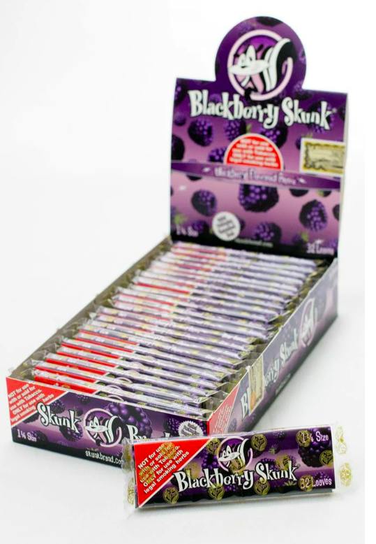 Skunk Brand - Skunkalicious 1 1/4 Rolling Papers - Blackberry