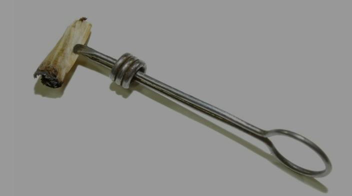 Bud or Joint Clip