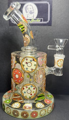Donut Bong {$40 OTD}