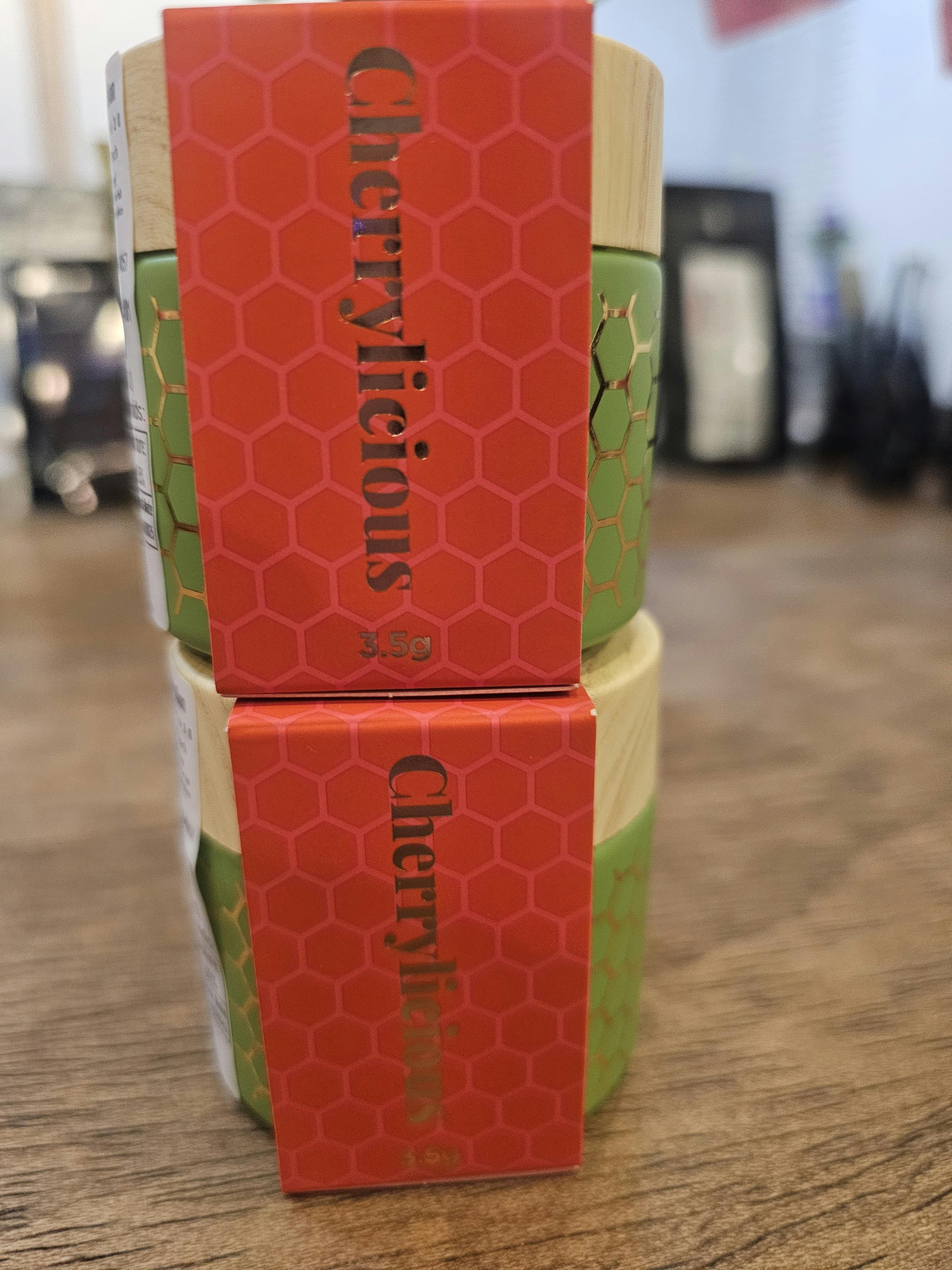Cherrylicious Naturalist Solution