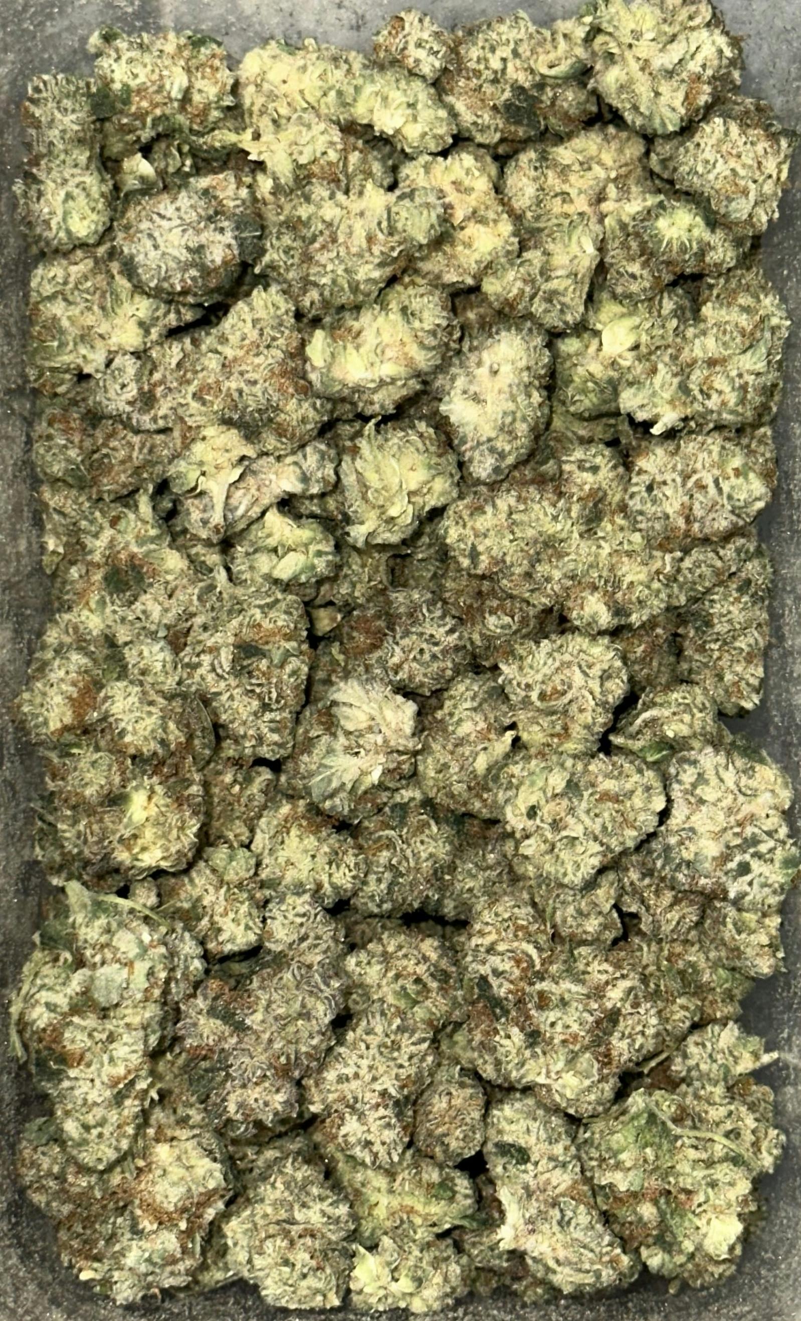 Great Weed | Glitter Bomb x Sweet Tea cannabis product