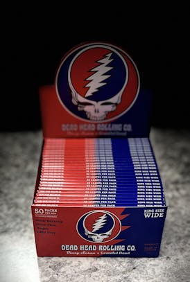 Medusa | Dead Head King Size Wide Papers