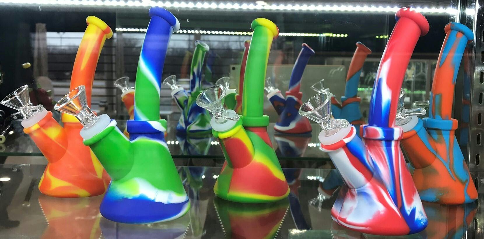 SILICONE BONG 6"
