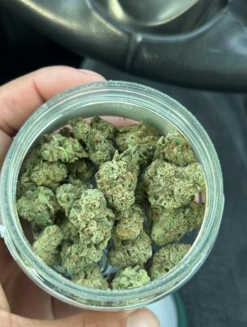GRASSROOTS - NUTCRACKERZ #8 - (7G) (I/S)
