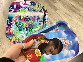 Magnetic Rolling Tray