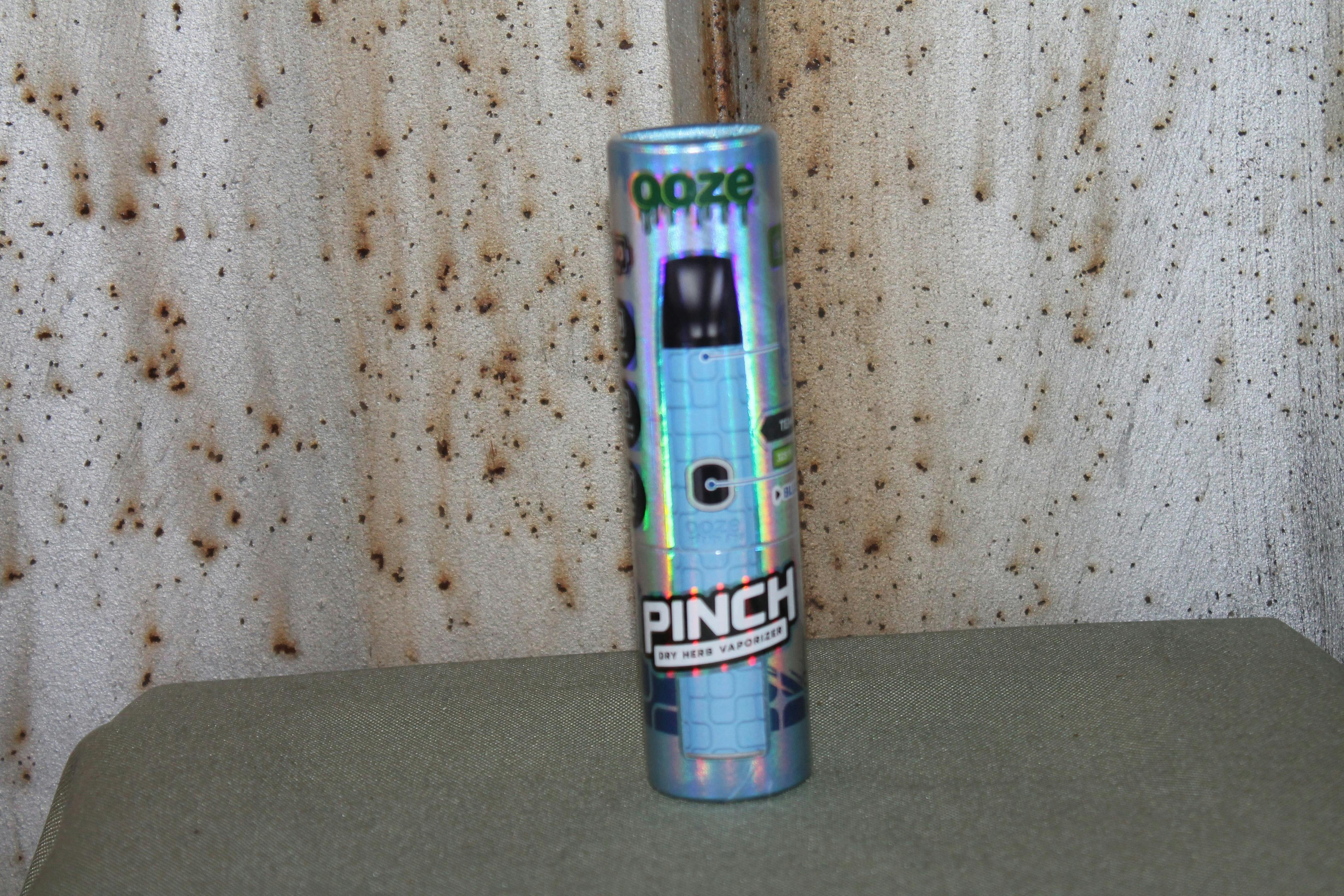 Cannatron | Pinch Dry Herb Vaporizer (Blue)