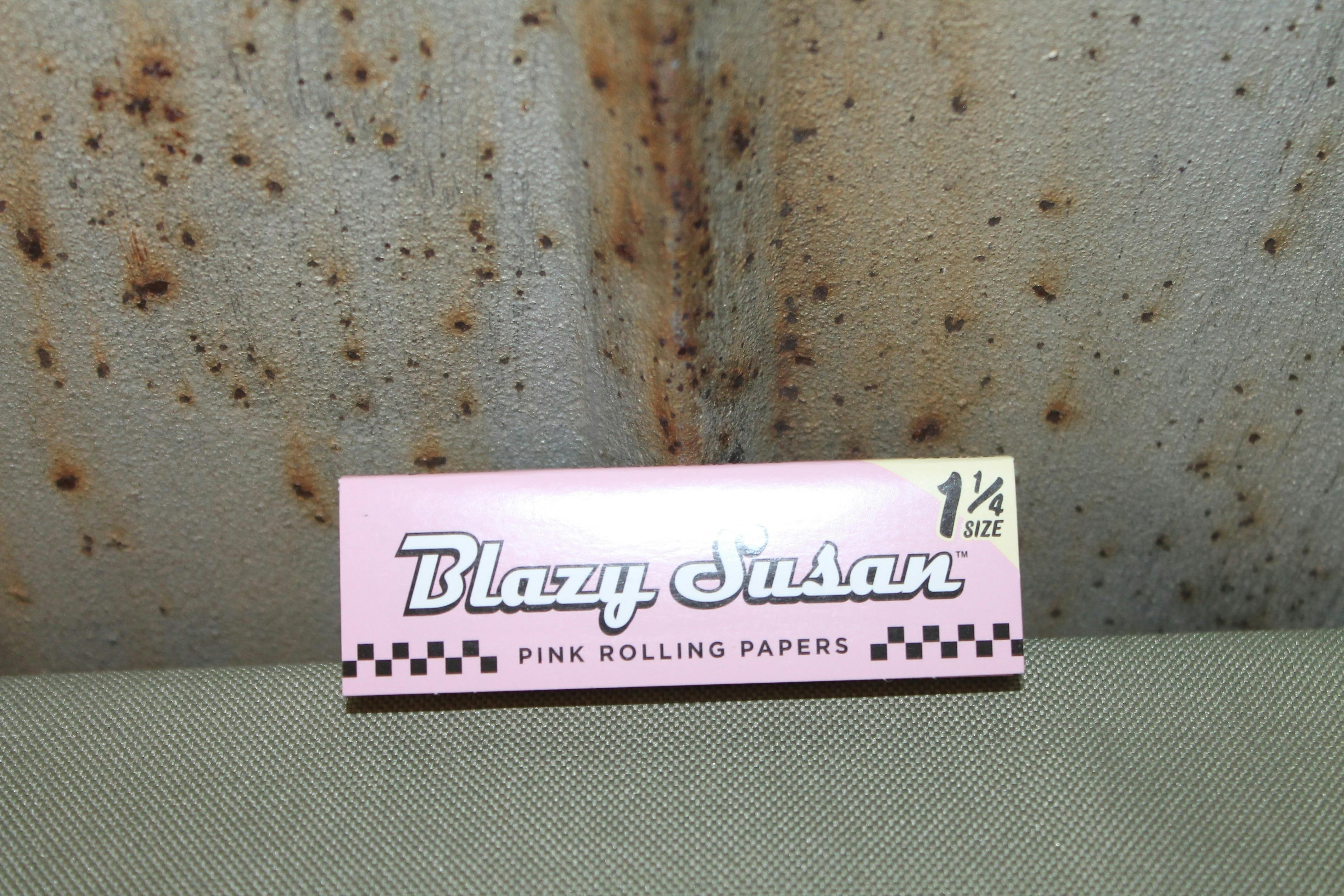 RCD| Blazy Susan Pink Papers 1 1/4 at Northeast Kannabis
