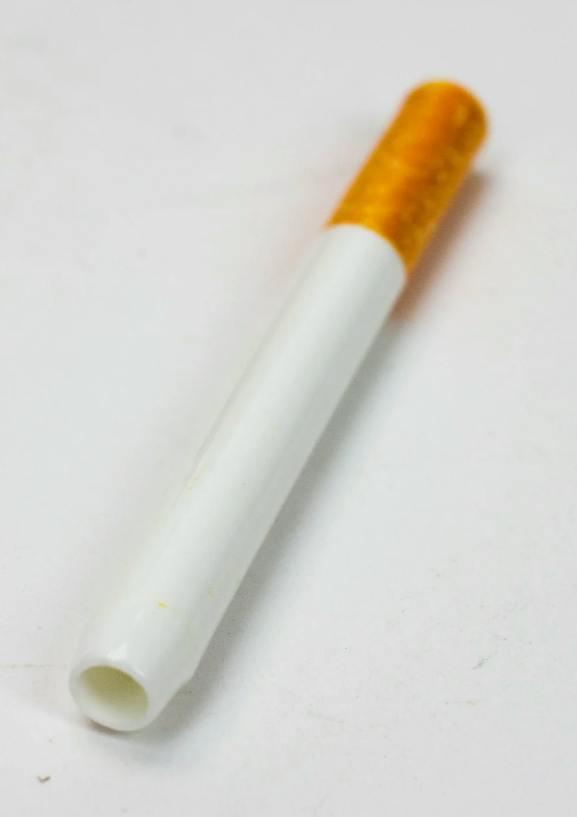Ceramic one hitter pipe