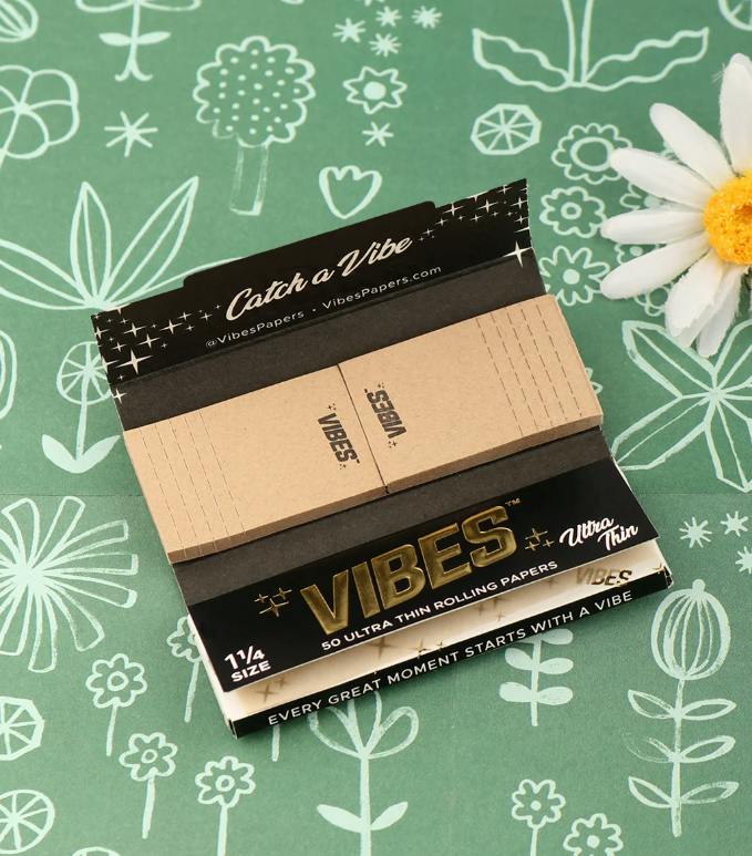 VIBES PAPERS 1.25" ULTRA THIN + TIP (BLACK 50)