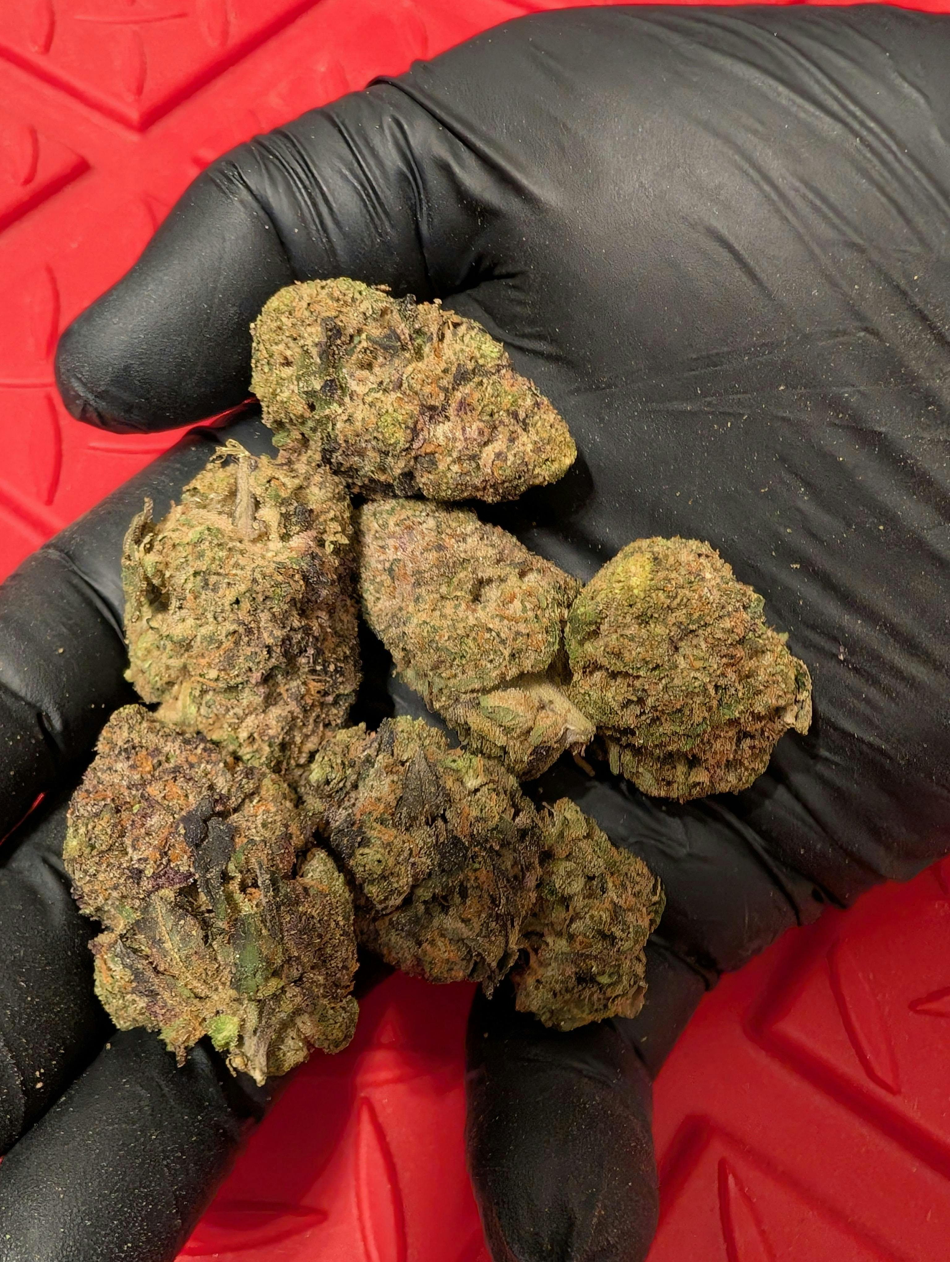 Nautical Blaze | Lemon Strawz 3.5 Flower | Sativa | 28.69% THC