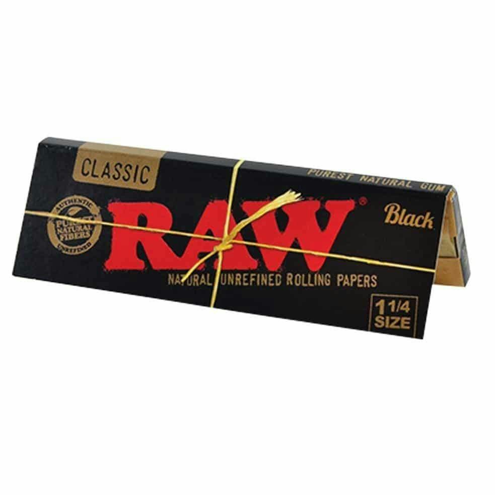 Raw Black Classic Rolling Paper 1 1/4 size