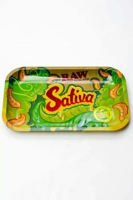 Raw Rolling Tray Small 7'' x 11'' (Sativa)