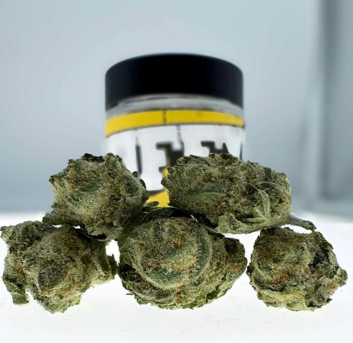 Duffy$ - Strawberry Cough: 3.5 grams