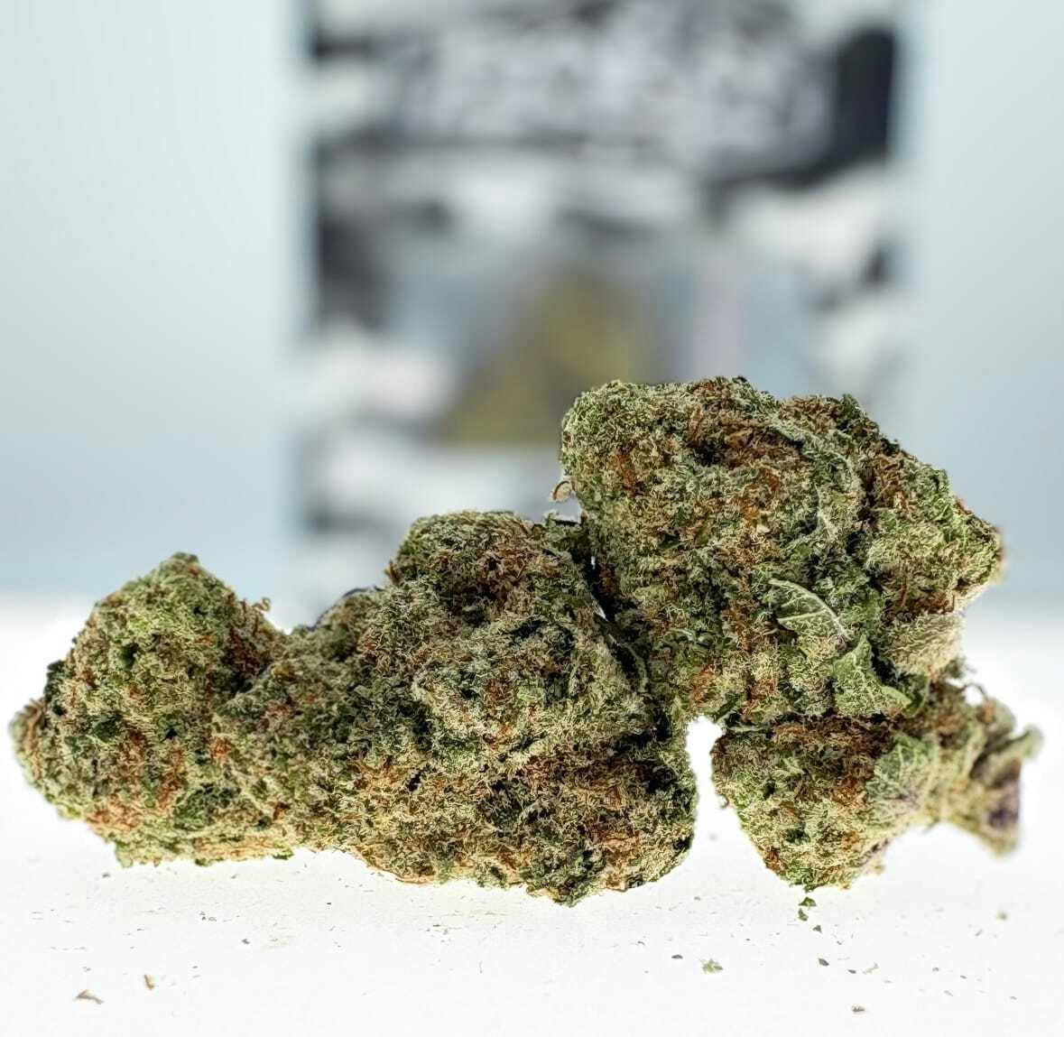 Paka: Mango Kush - 3.5 Items