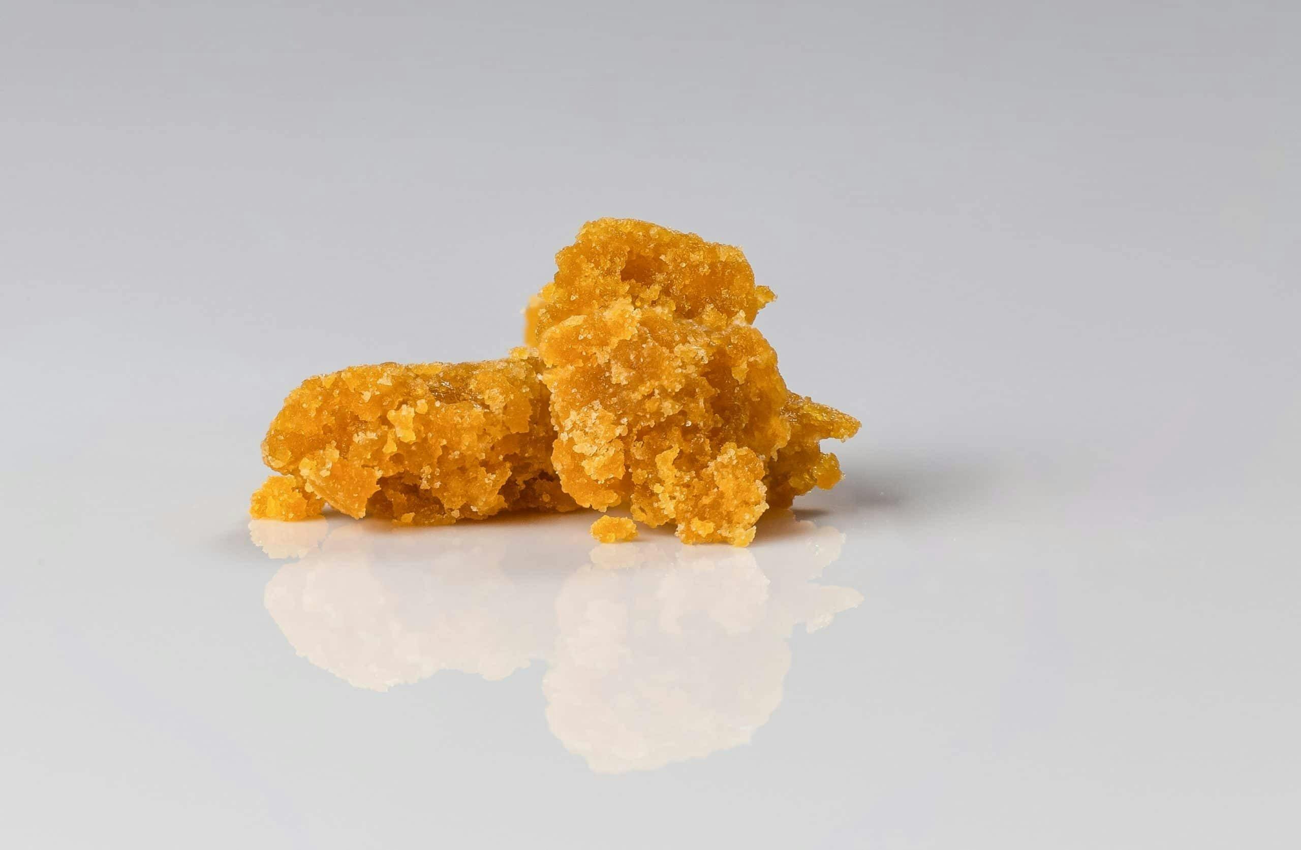 White Mousse - Wax - Windows (H)