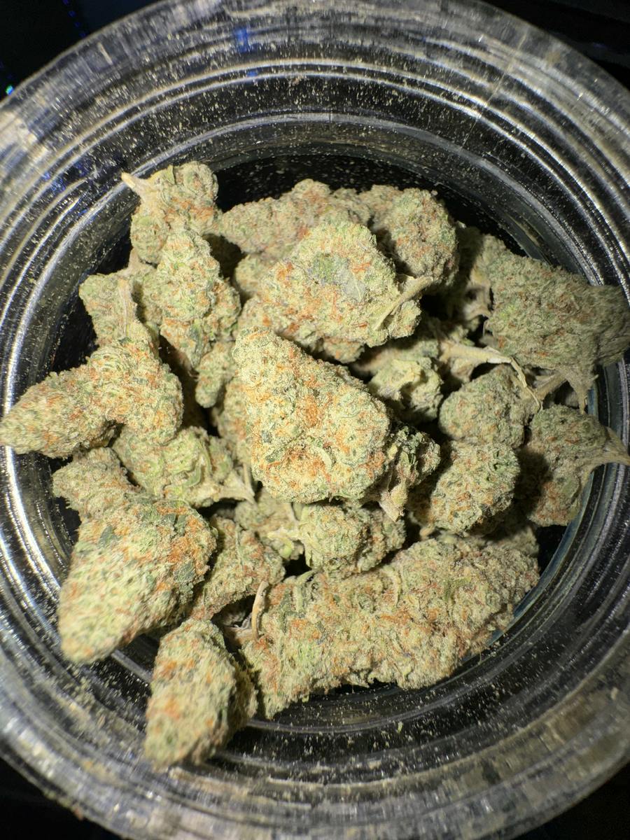 Cream Cake Buds