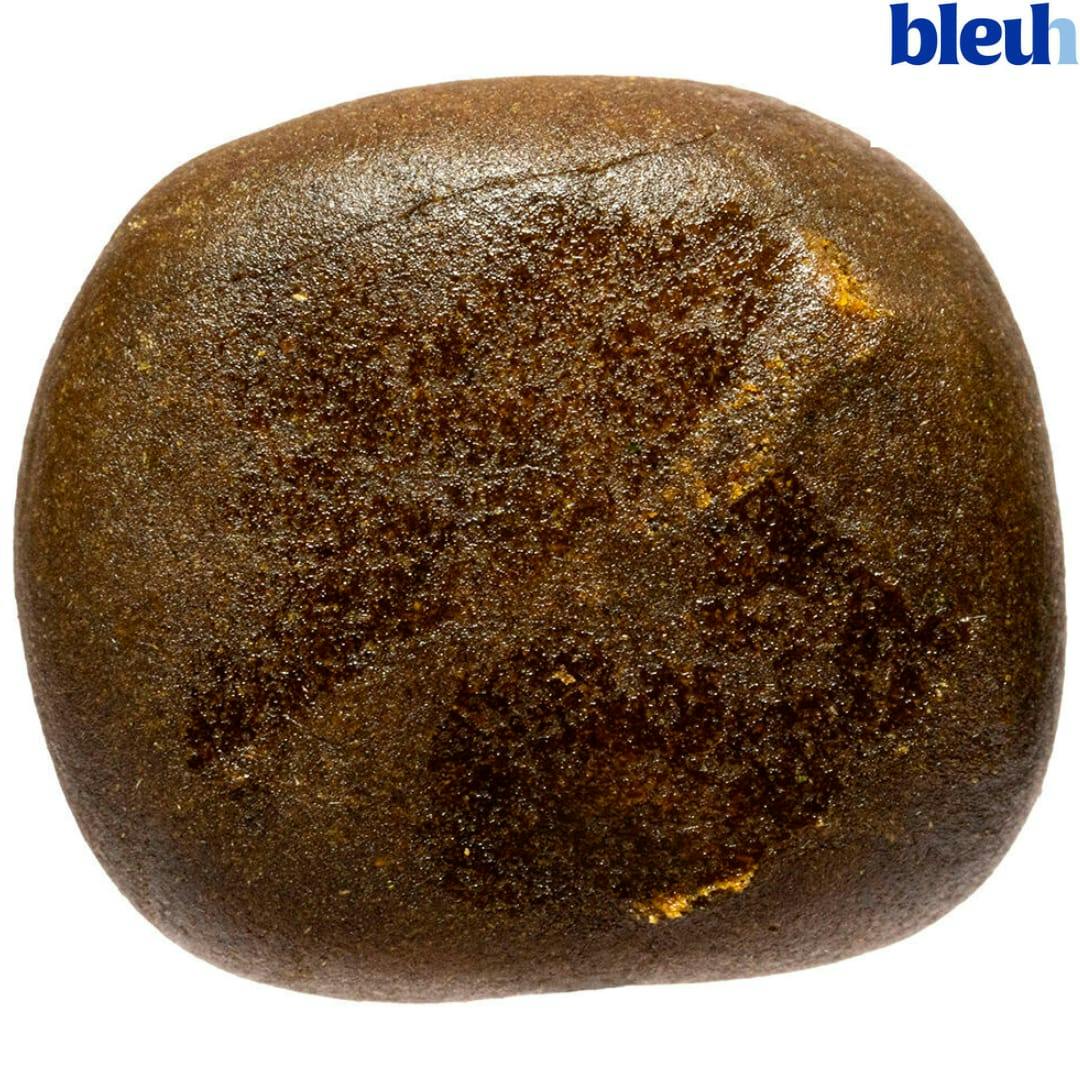 Bleuh | Quebec Old School (Rotating Strain) Hash | 2g
