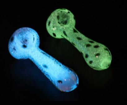 SirEEL - 5" Glow in the Dark Spoon Pipe