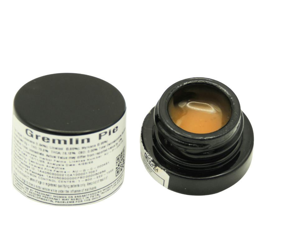 Emerald Fire Cured Resin 3g Gremlin Pie