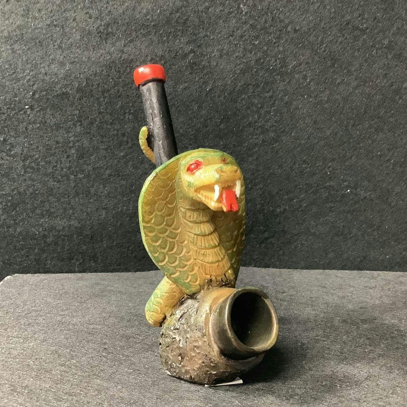 Resin Design Pipe Cobra