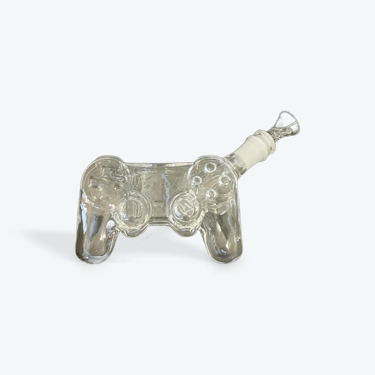 Mj Wholesale | 8'' Gamer Waterpipe | Clear