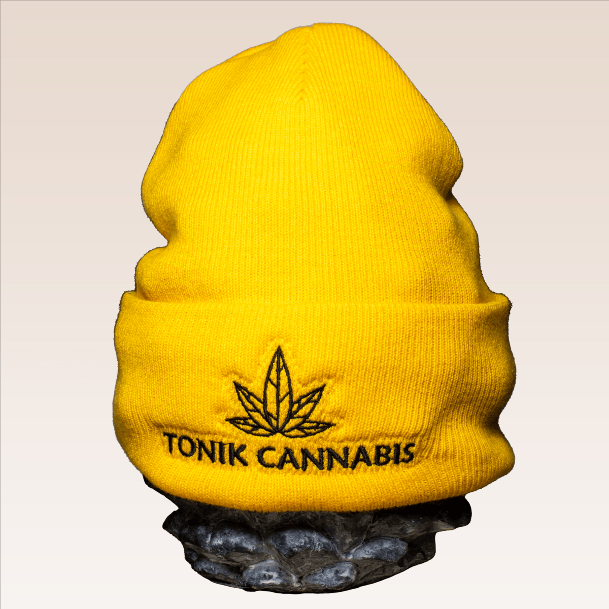 Tonik Cannabis toque - Tonik Cannabis Logo - Gold